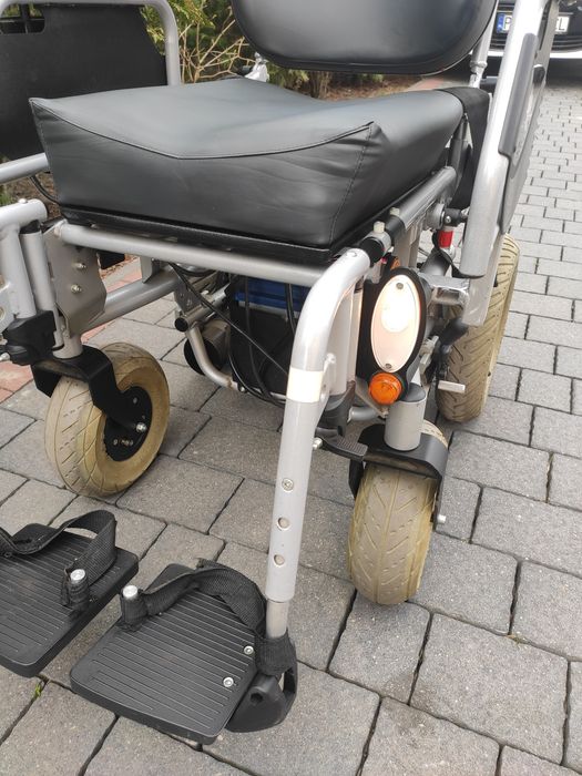 Wózek inwalidzki elektryczny, vermeiren squod