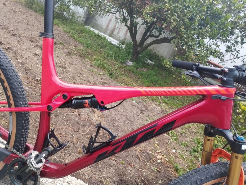 KTM Scarp Prime XL c/ rodas carbono
