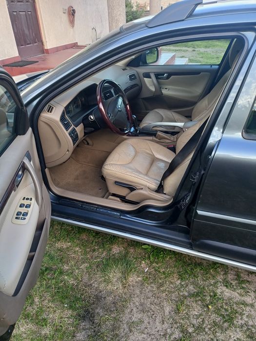 Volvo xc70 2.4d D5
