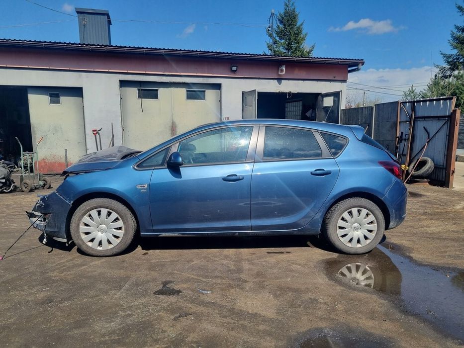 OPEL ASTRA IV J 09-15 2014 r. Z22S 5D HB DRZWI LEWY TYŁ LEWE TYLNE LT