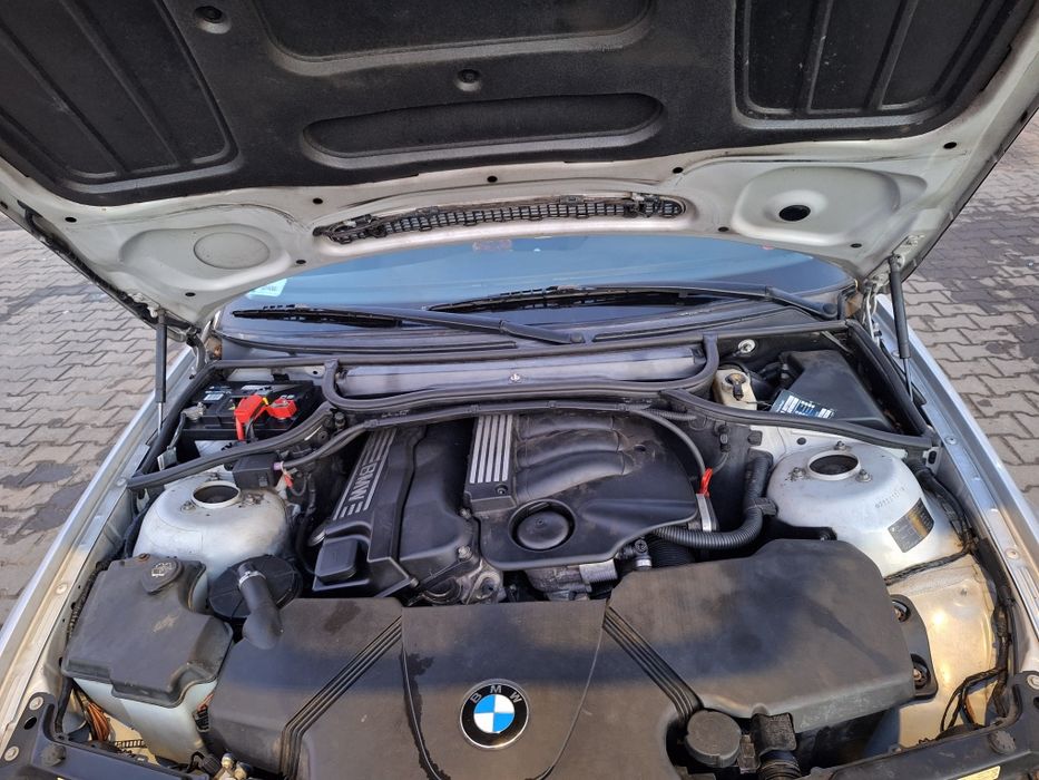 BMW E46 318i  2001