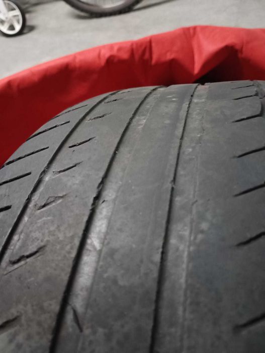 Pneu Michelin 215/50/R17