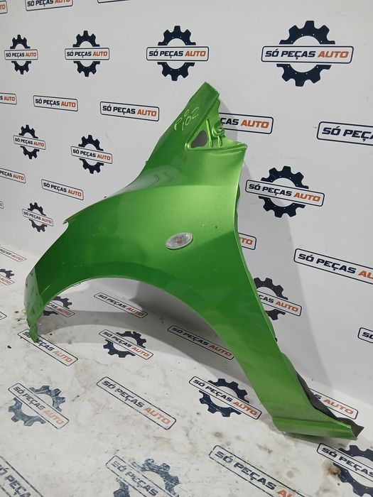 GUARDA LAMAS ESQUERDO VERDE MAZDA 2 TS2 1.5 16V ANO: 2011