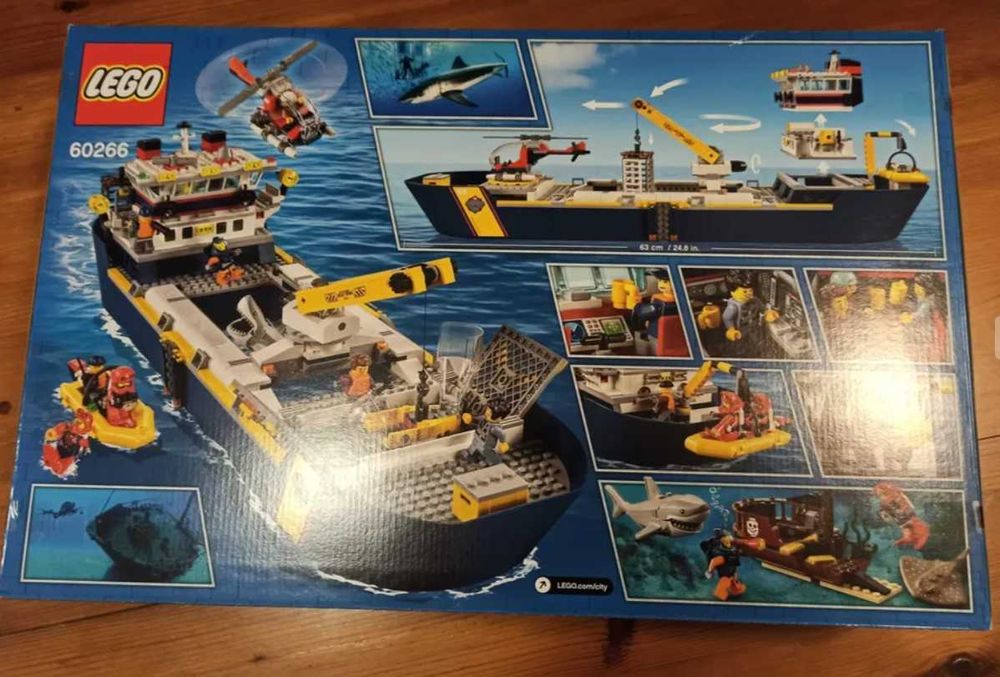 LEGO City 60266 Statek badaczy oceanu