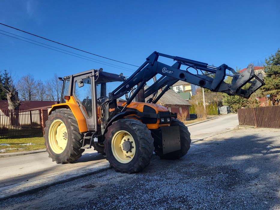 Traktor Renault CERES 95X z turem