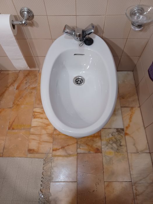 Conjunto de casa de banho "Valadares"