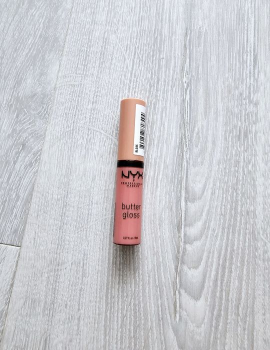 Błyszczyk do ust NYX Butter Gloss creme brulee
