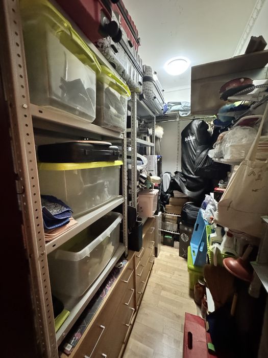 Продам 3-к квартиру 121 м² біля м. Мінська | Елітний будинок