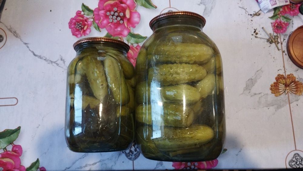 Огірки мариновані 1 л