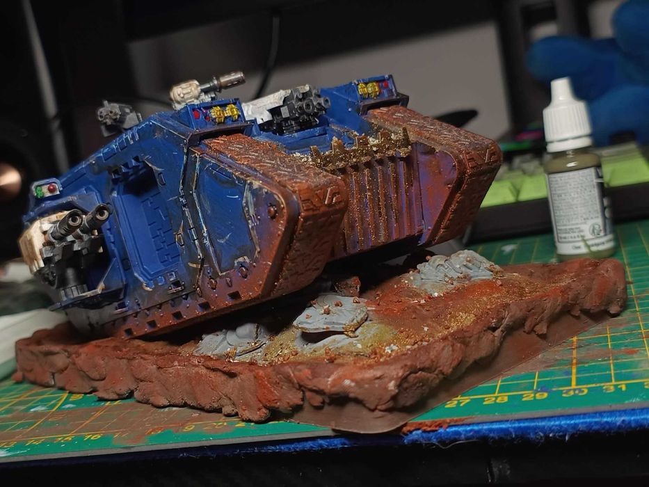 Warhammer 40k Land Raider