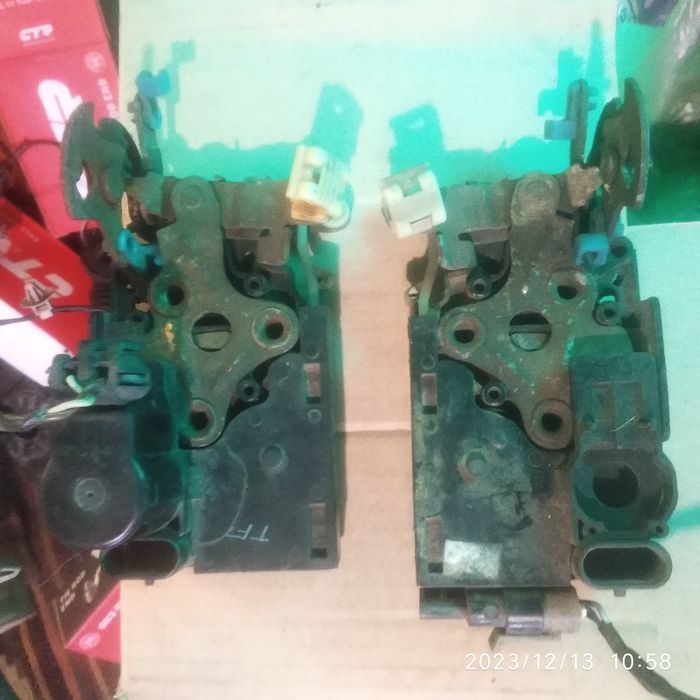 Ланос стеклоподъёмник механический задній правий