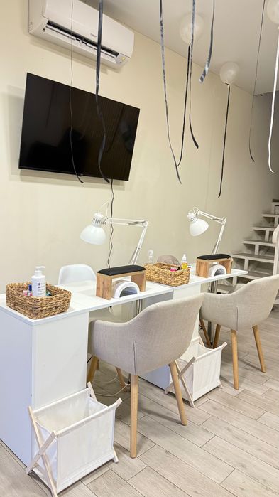 аренда место мастера маникюра салон краси центр города, есть генератор