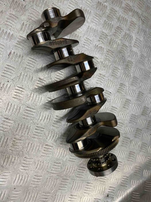 Колінвал b48b20a Коленвал Б48 BMW 3 g20 G30 G01 G05 Колінвал БМВ 330