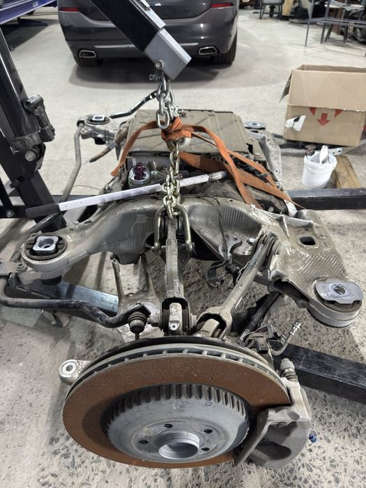 Подвеска Mercedes EQS рычаги цапфы привода амортизаторы подрамник ШРОТ