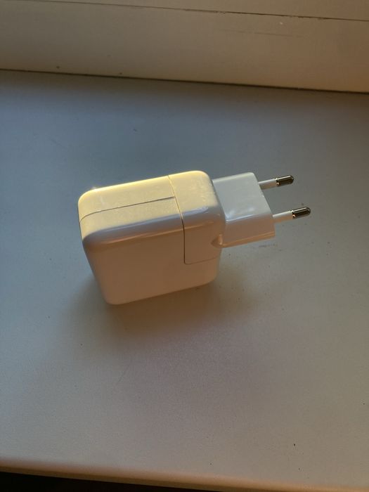Зарядный блок Apple 30W