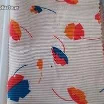 Pedaços de veludo cotelê e tecidos muito antigos  #