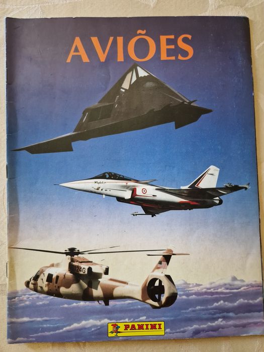 Caderneta panini aviões de 1995, 89% completa