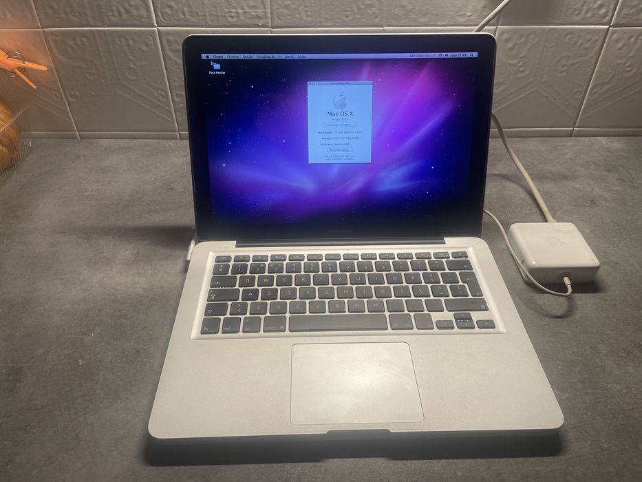 MacBook Pro 13” – Core 2 Duo – Funciona perfeitamente.