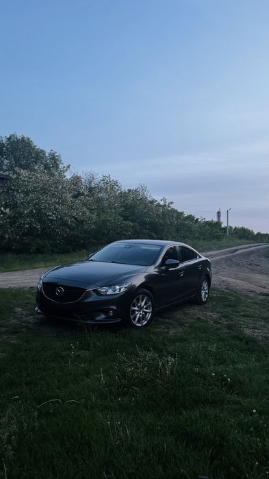 Mazda 6 в гарному стані