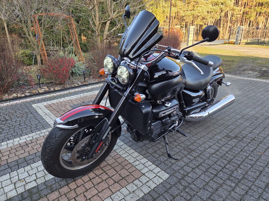 Triumph rocket III