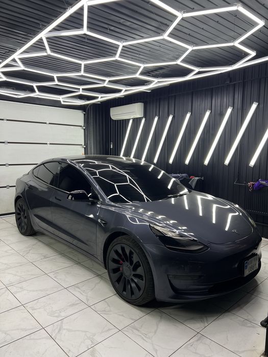 Продам Tesla 3 Performance 2023г