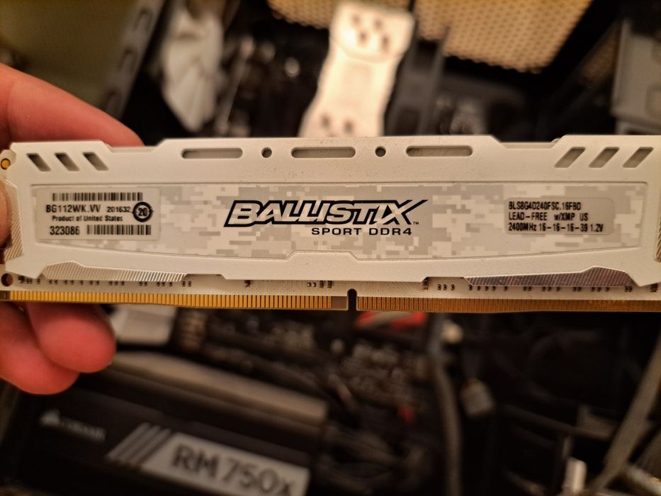 Caixa ATX e componentes