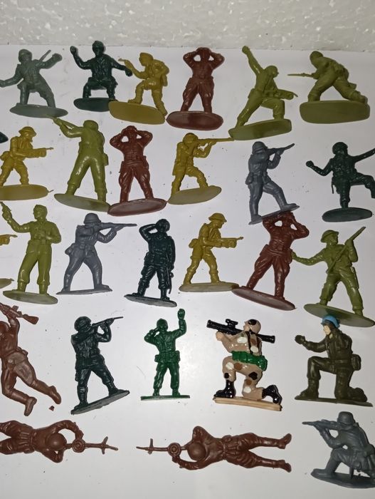 Bonecos soldados de brincar