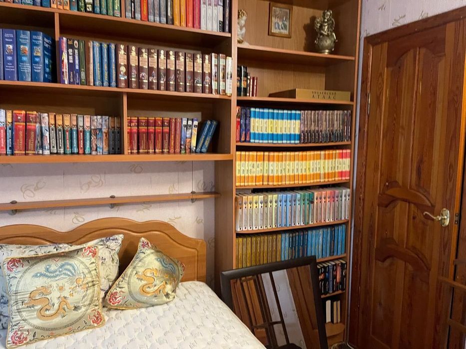 Квартира 3-кімнатна (район АТБ, стоматології дента люкс)