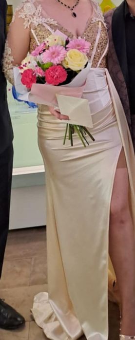 Sprzedam suknię ślubną założona tylko raz