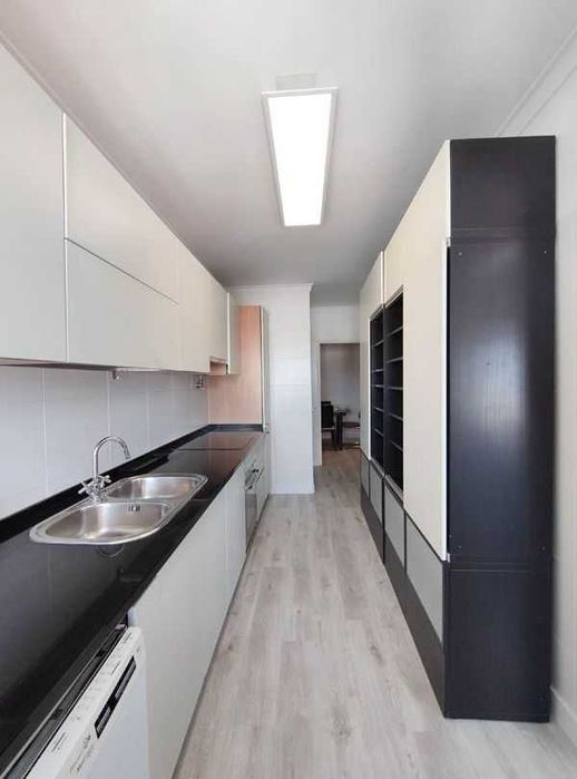 Quarto Novo Linda-a-Velha - Individual