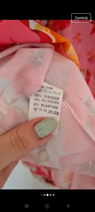 Letnia sukienka z wiskozy dekolt kopertowy w kwiaty