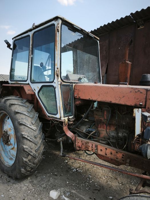 Продам ЮМЗ 6 акл