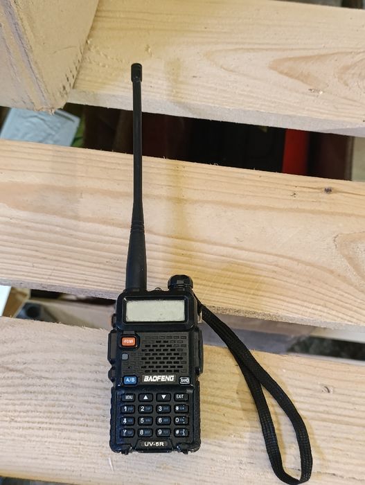 Портативна дволінійна рація Baofeng UV-5R — Повний комплект