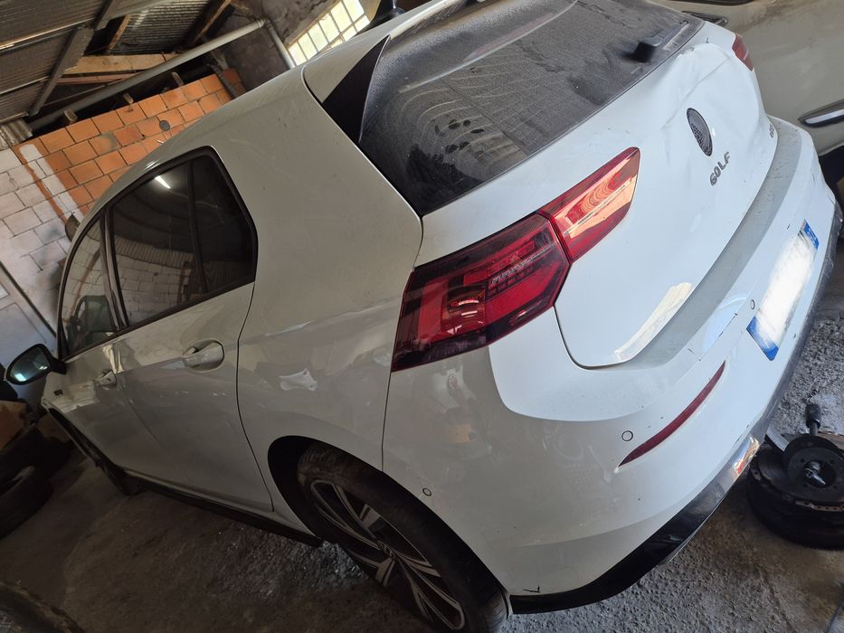 Vw Golf 8 P/pecas venda inteiro