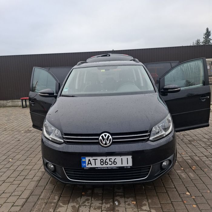 Автомобіль фольцваген