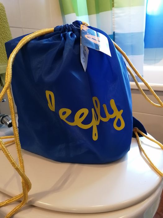 Galochas de criança novas