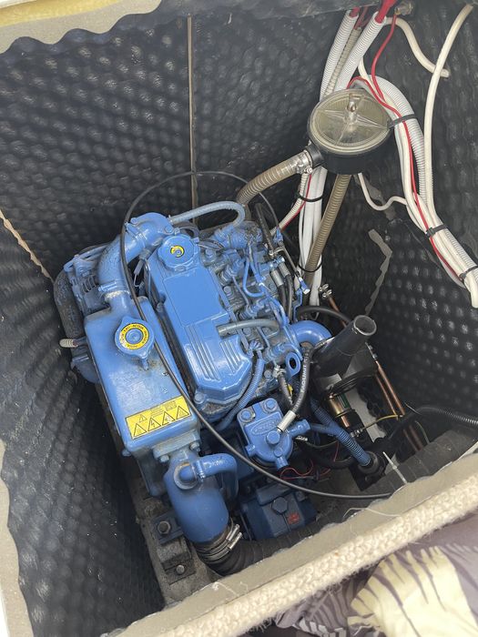 Jacht motorowy AM 780