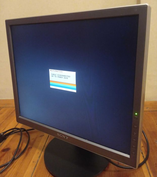 Monitor 19" LCD SONY SDM-S95A