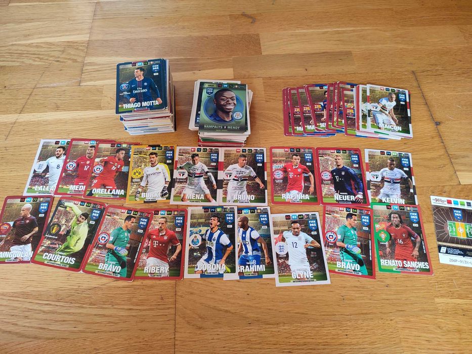 Karty Panini Fifa 365