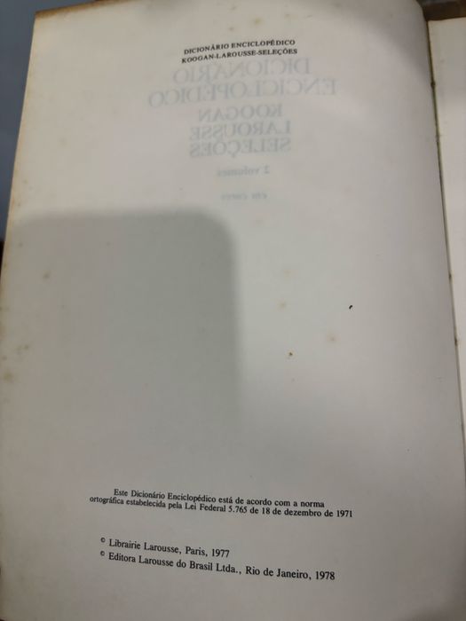 Dicionário Enciclopédico Koogan Larousse
