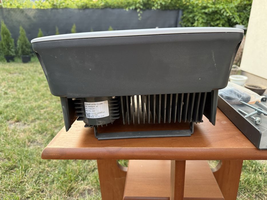 Falownik do fotowoltaiki Sungrow SG8.0RT