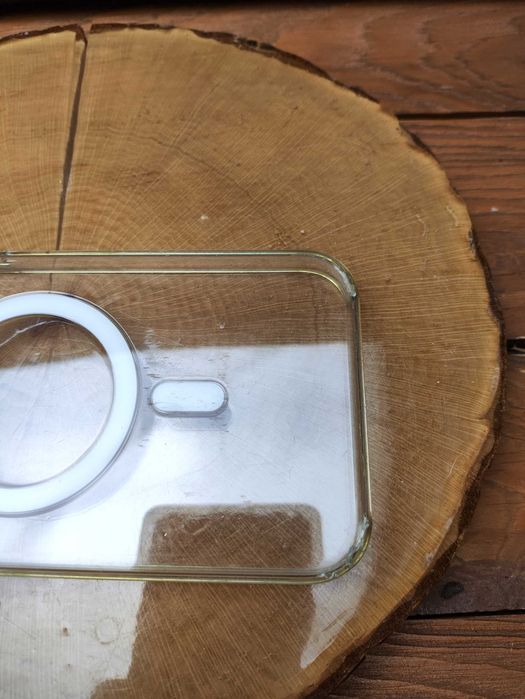 Apple Clear Case iPhone 11 przezroczyste etui z MagSafe oryginał