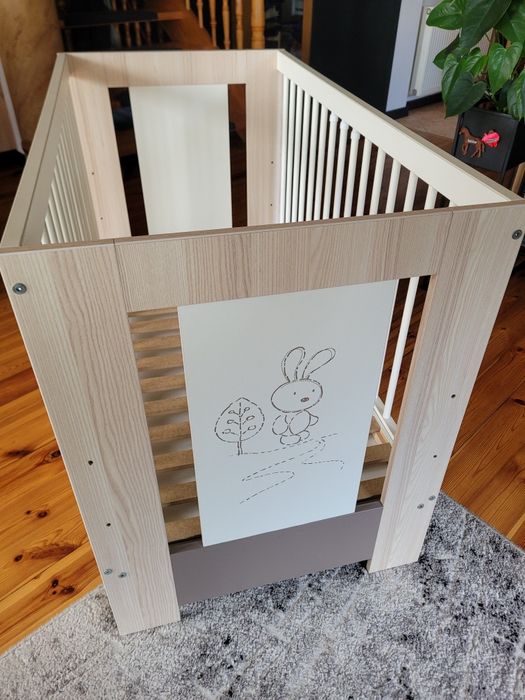 Łóżeczko dziecięce Klupś 120x60 z szufladą - motyw Safari Zajączek.