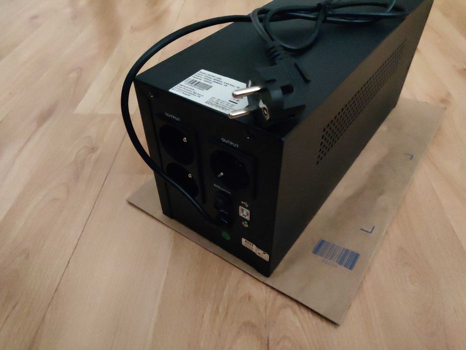 Zasilacz awaryjny UPS VOLT POLSKA MICRO 1200VA 720W