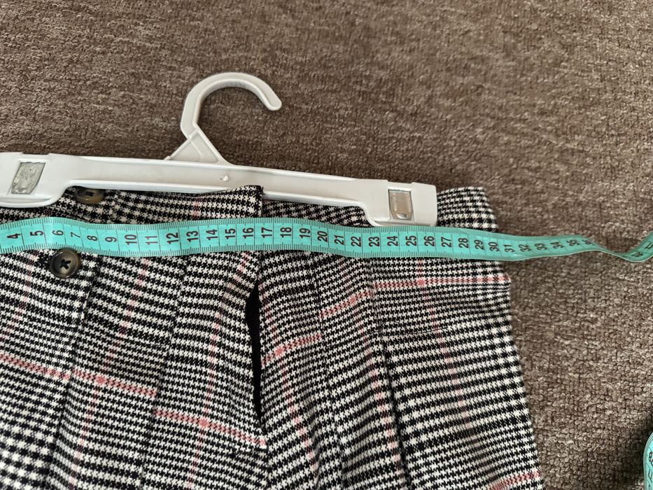 Джинсы и юбка девочка 5-6 лет