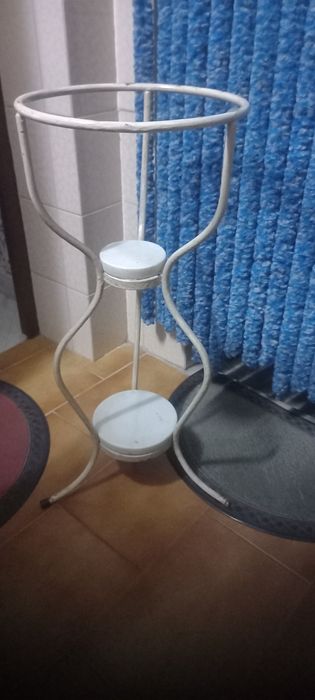 2 lavatório antigos