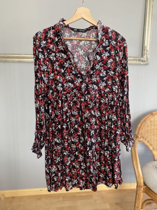 Sukienka mini Zara S36 w kwiaty chrzest komunia dekold V