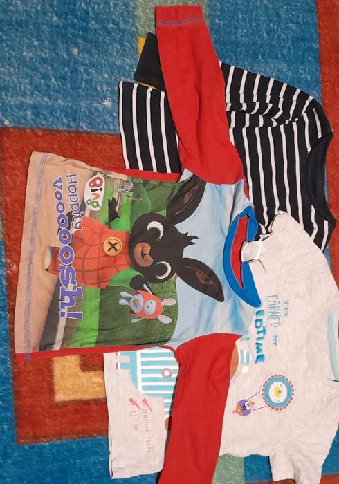 Кофтинка дитяча  2-3 р