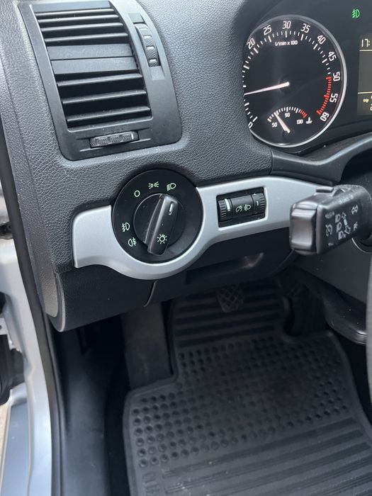 Skoda Octavia A5 2.0 TDI ,103 kWt,140 к.с.