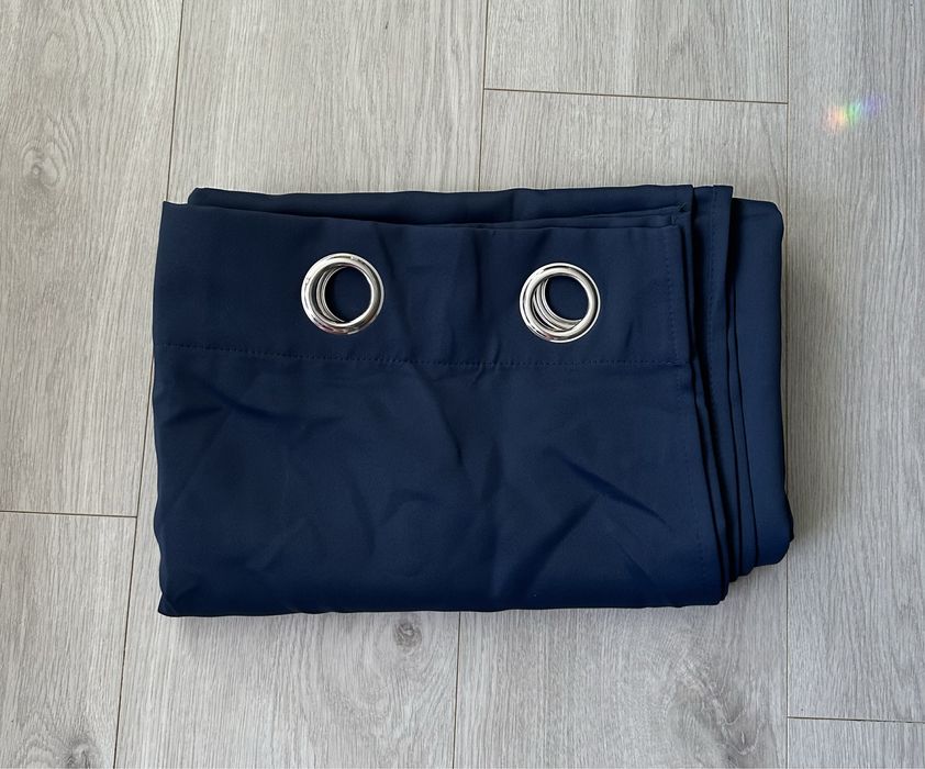 1 Zasłona 166x228cm. Zaciemniająca Termiczna Na Przelotkach Oczkach